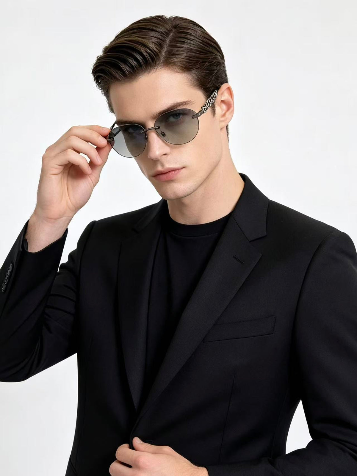 Dolce & Gabbana Sunglasses – DG8016