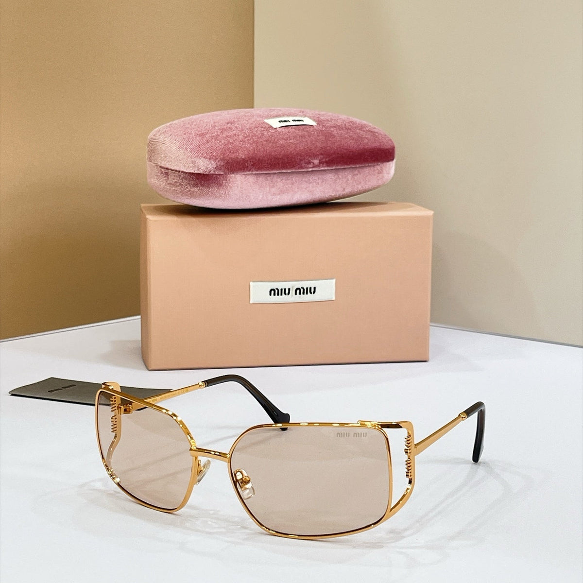 Miu Miu Sunglasses – MU 147AV