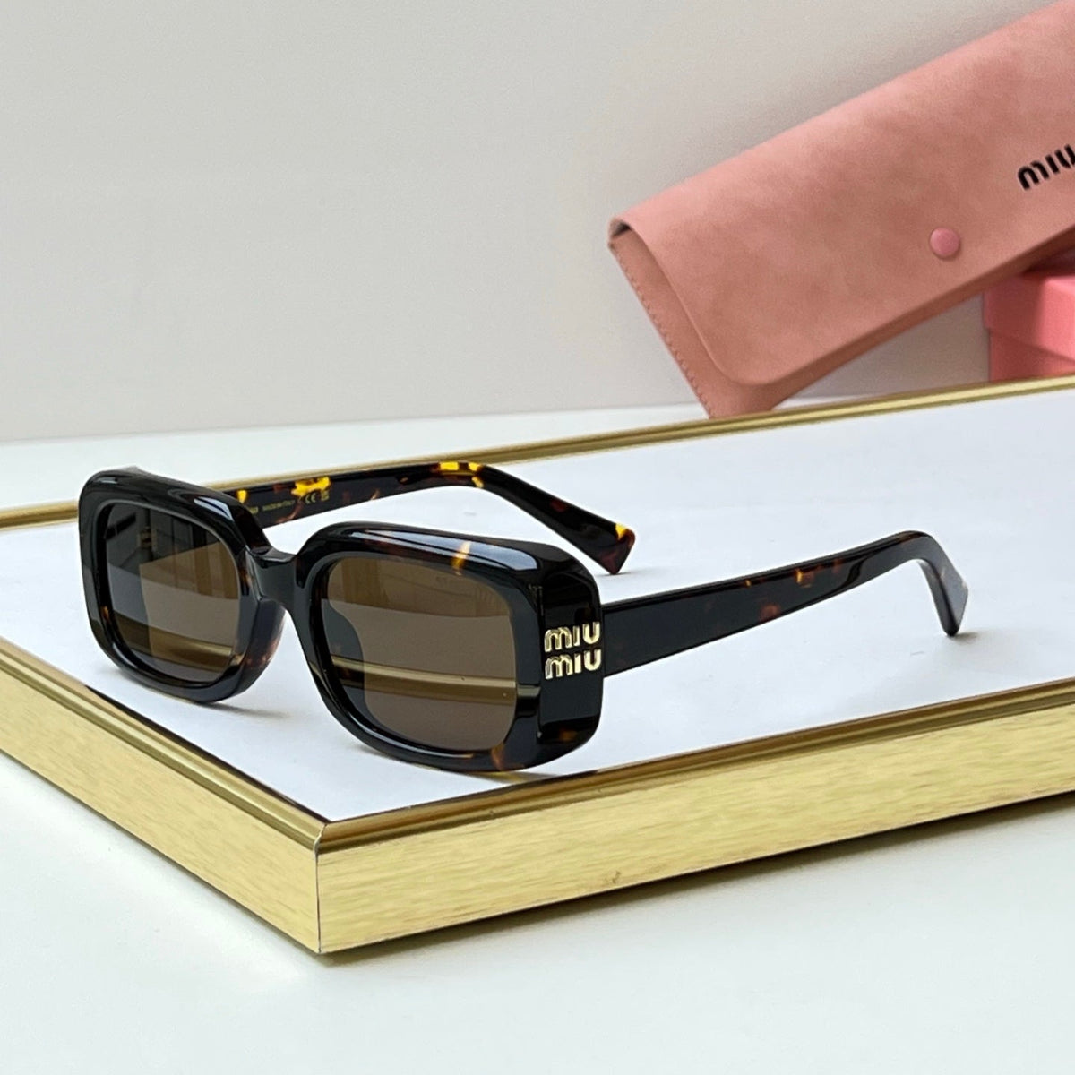 Miu Miu Sunglasses – SMU B13-F