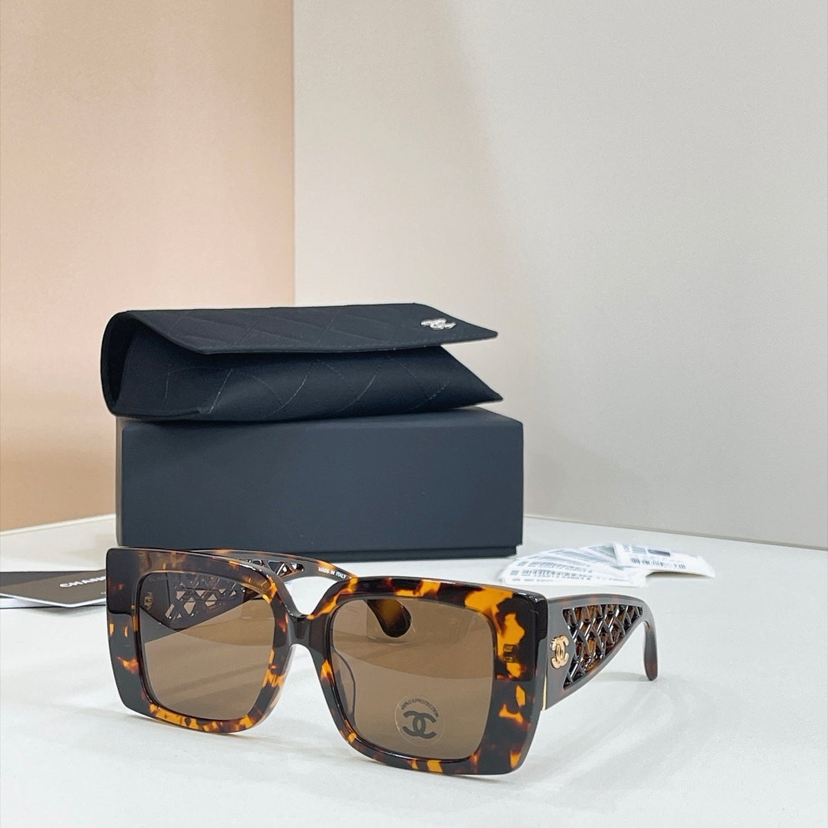 Chanel Sunglasses – CH5567